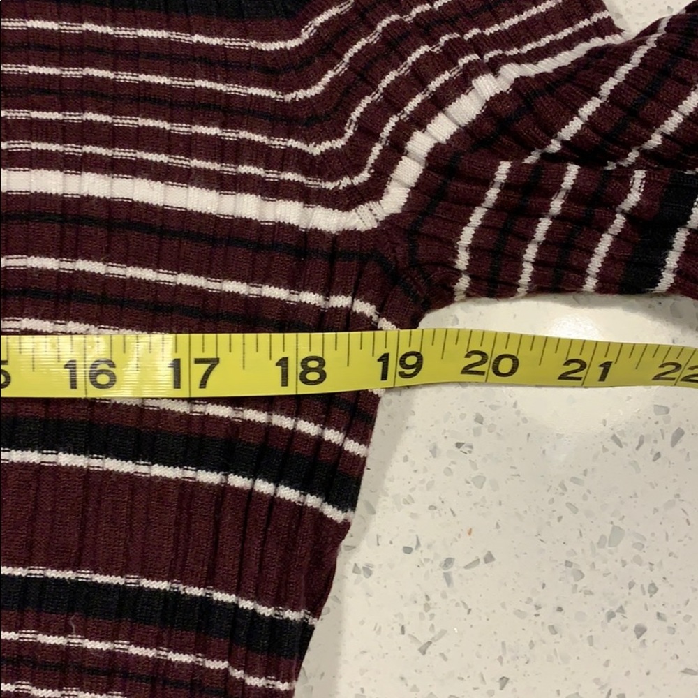 Mock neck sweater tunic - Picture 5 of 6